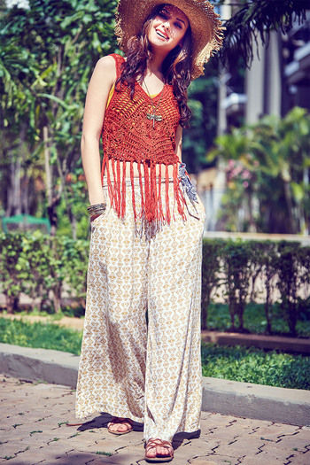 Zivame Extra Flared Geometric Printed Palazzo Pants with Belt Mustard N White